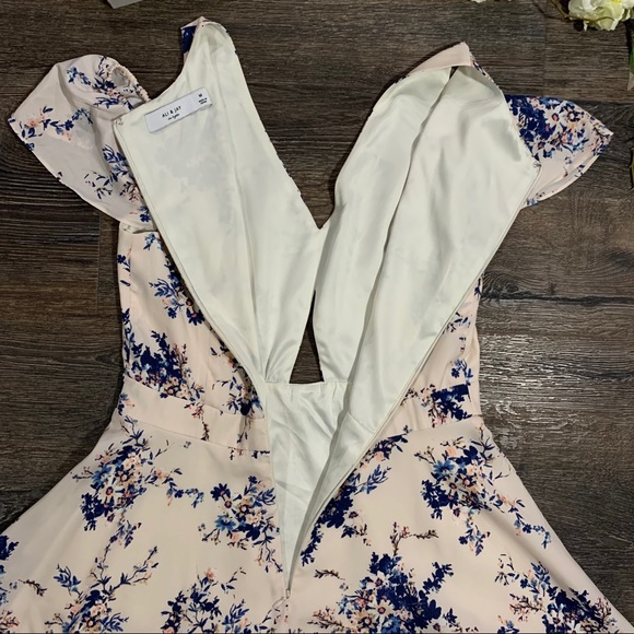 Floral Print Cold Shoulder Dress | Ali & Jay - Picture 8 of 11